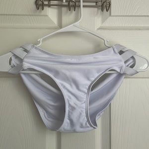 WHITE SWIMSUIT BOTTOMS NWT NEVER WORN